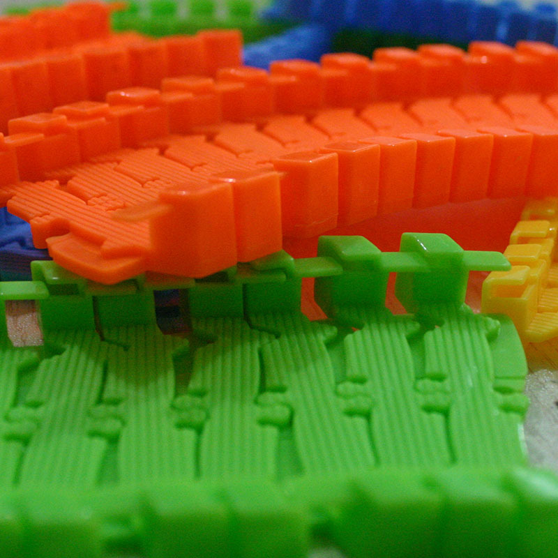 DIY Assemble Universal Racing  - Hot Wheels Car Track Sets 评论和价格