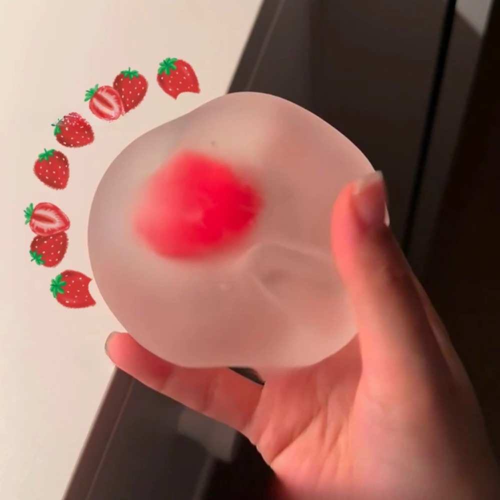 Squishy Strawberry Stress Ball - Kids' Toy 评论和价格