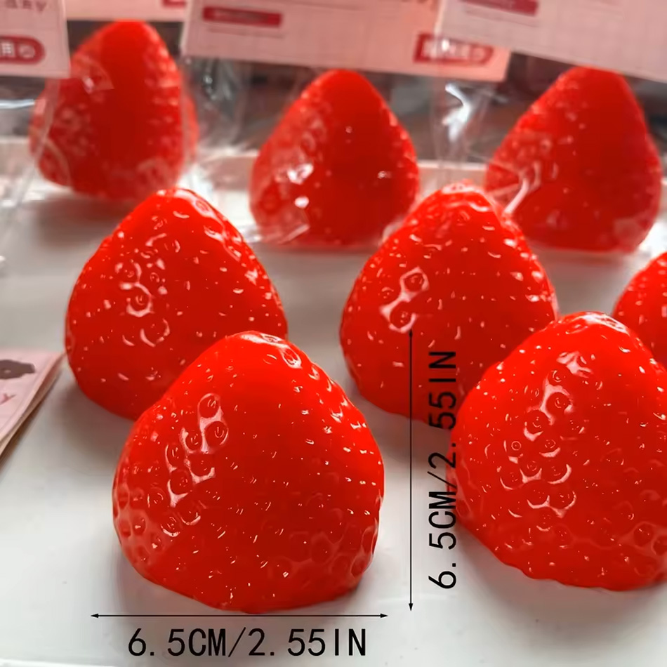 2026 Squishy Big Strawberry Sq - Kids Toys Entertainer 评论和价格