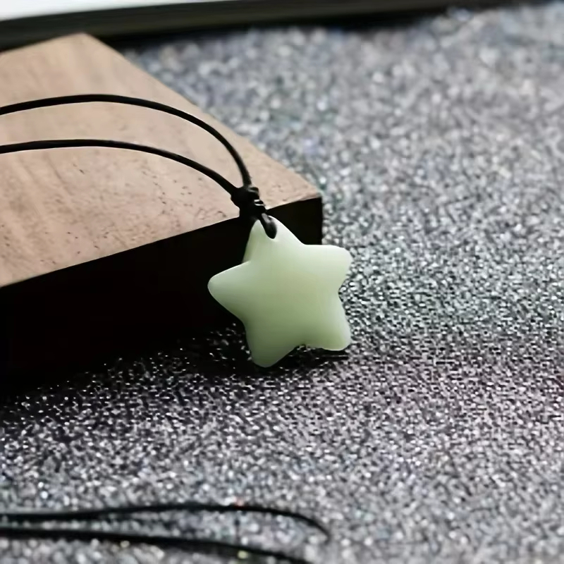 Glow-in-the-Dark Star Lucky Ja - Glow In Dark Stars 评论和价格